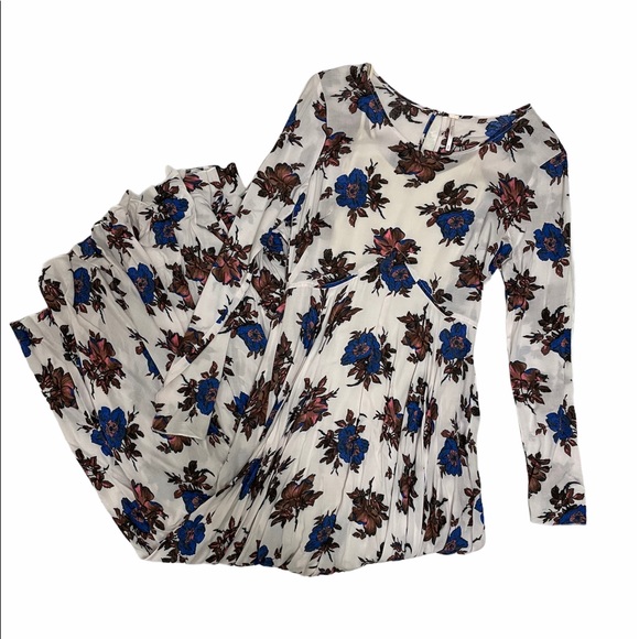 Free People Dresses & Skirts - Free People floral slip gown